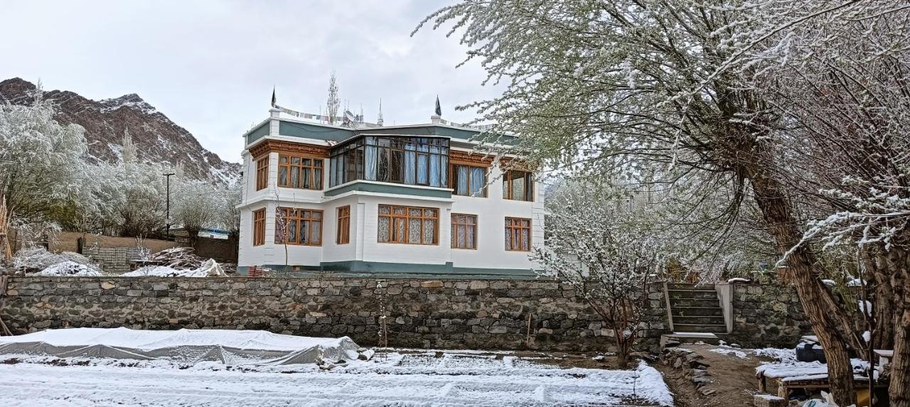 Tsabgyat Homestay Leh Exterior foto